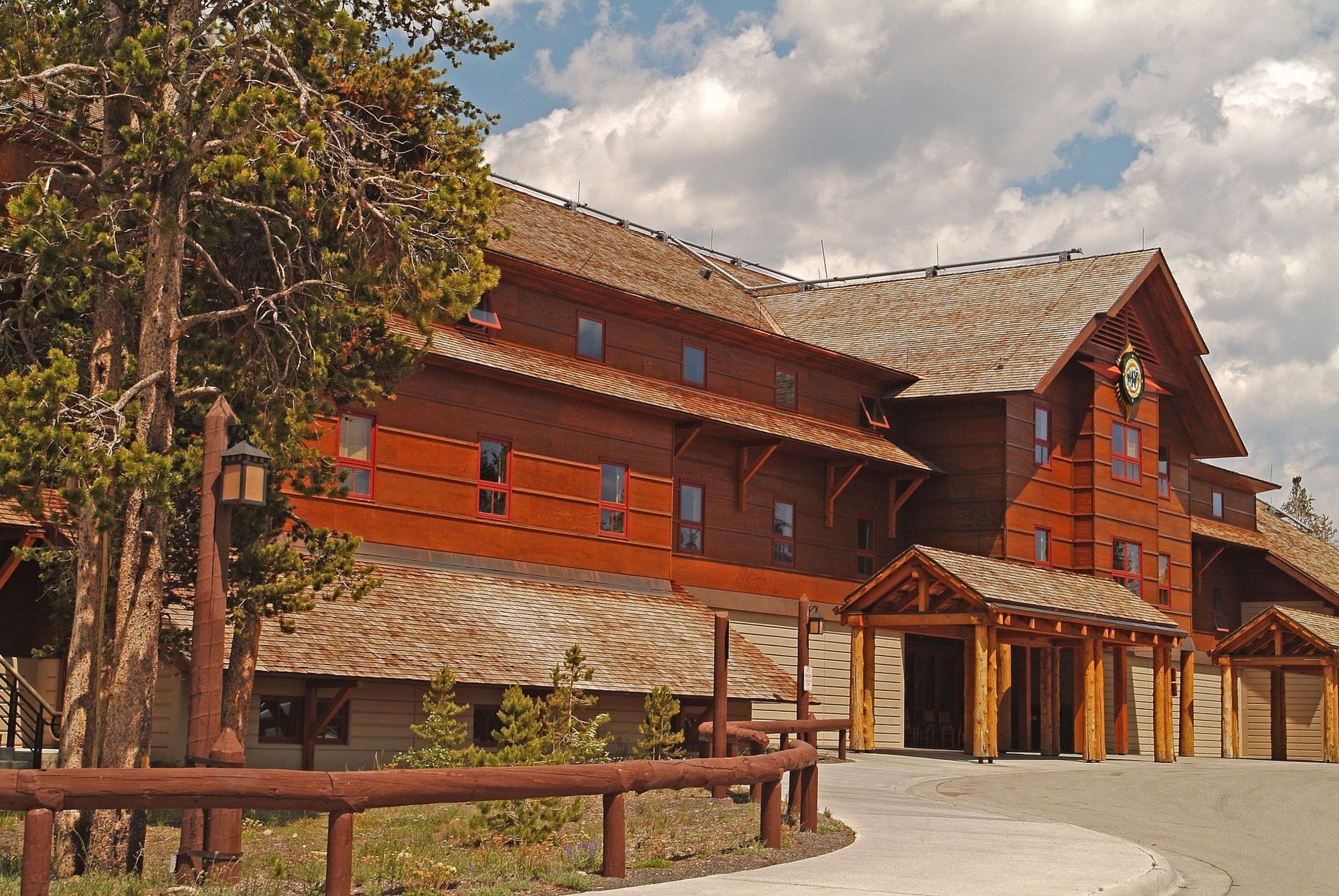 Old Faithful Snow Lodge Exterior photo