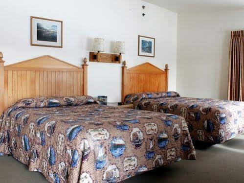 Old Faithful Snow Lodge Exterior photo